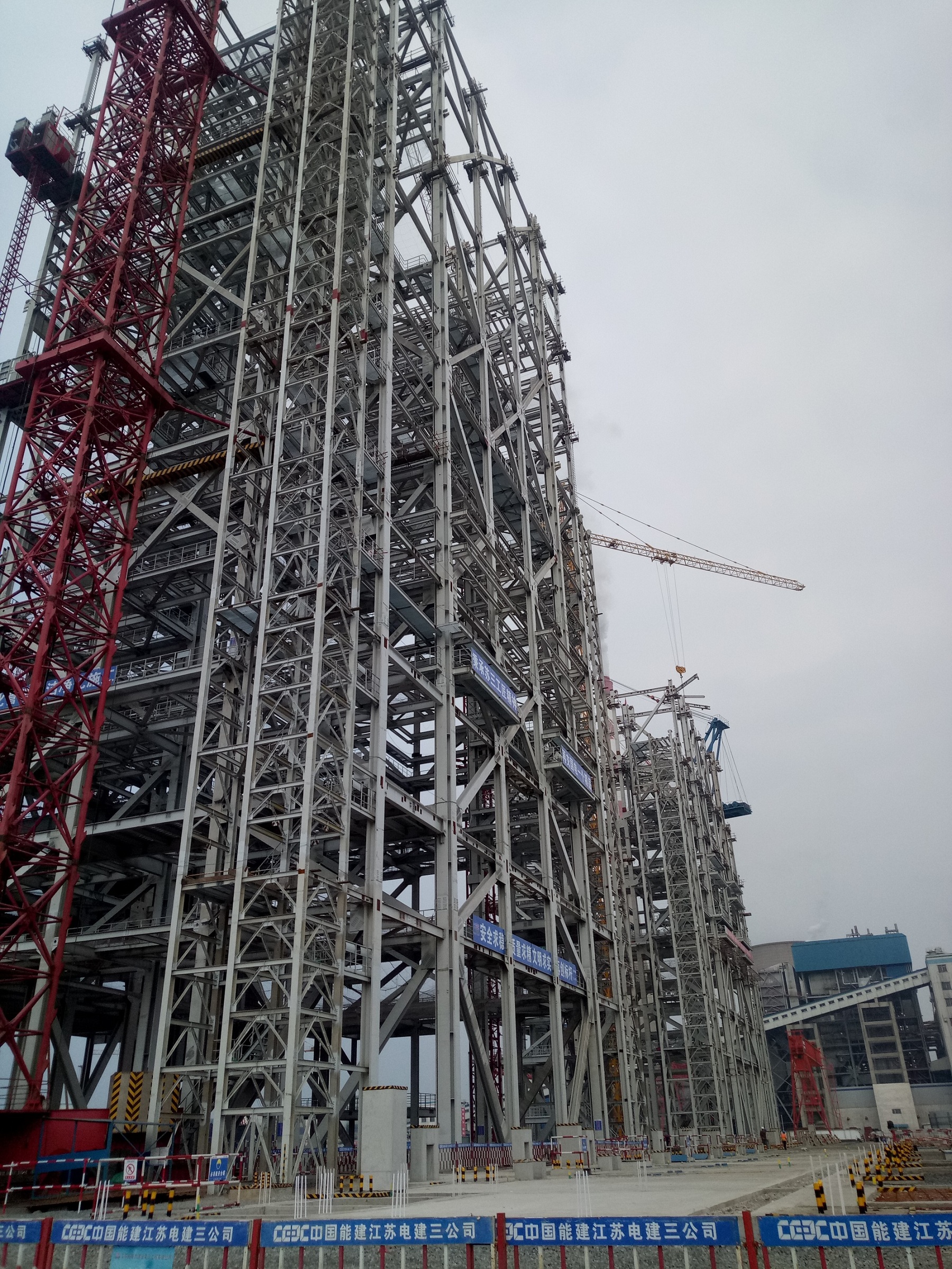 國(guó)電漢川電廠三期擴(kuò)建工程第二臺(tái)1000MW機(jī)組